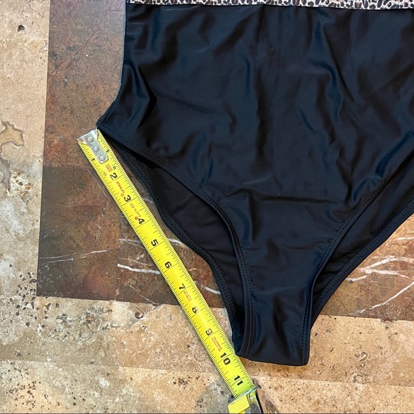 Women’s SZ M SHEIN BNWT Black w/leopard print One Piece Swimsuit - Picture 11 of 17